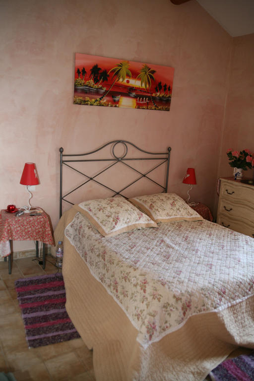 Hotel Mas Des Sources Visan Esterno foto